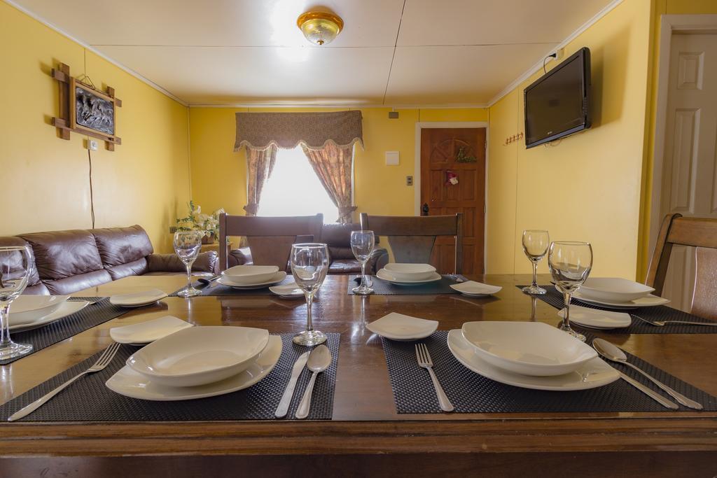 פורטו נטאלס Cabanas Ultima Esperanza מראה חיצוני תמונה